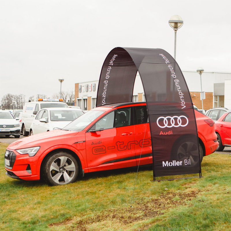 Hybrid / Outdoor Bannerbow (Audi)