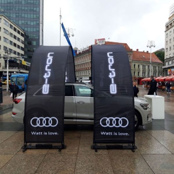 Bannerbow for Street Marketing [Audi]
